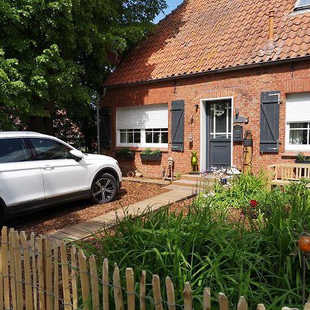 Huus An'T Doerpsdiek Krummhörn Exterior foto